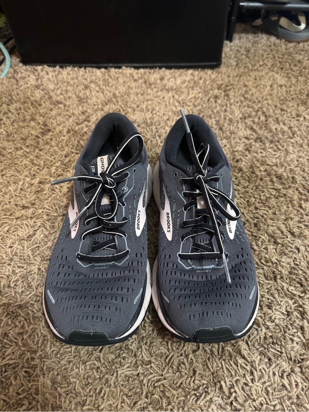 Brooks Men's Running Shoes - Charcoal and White